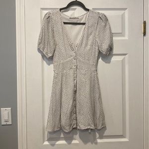 Abercrombie & Fitch White Dress with Black Polka Dots & Pockets
